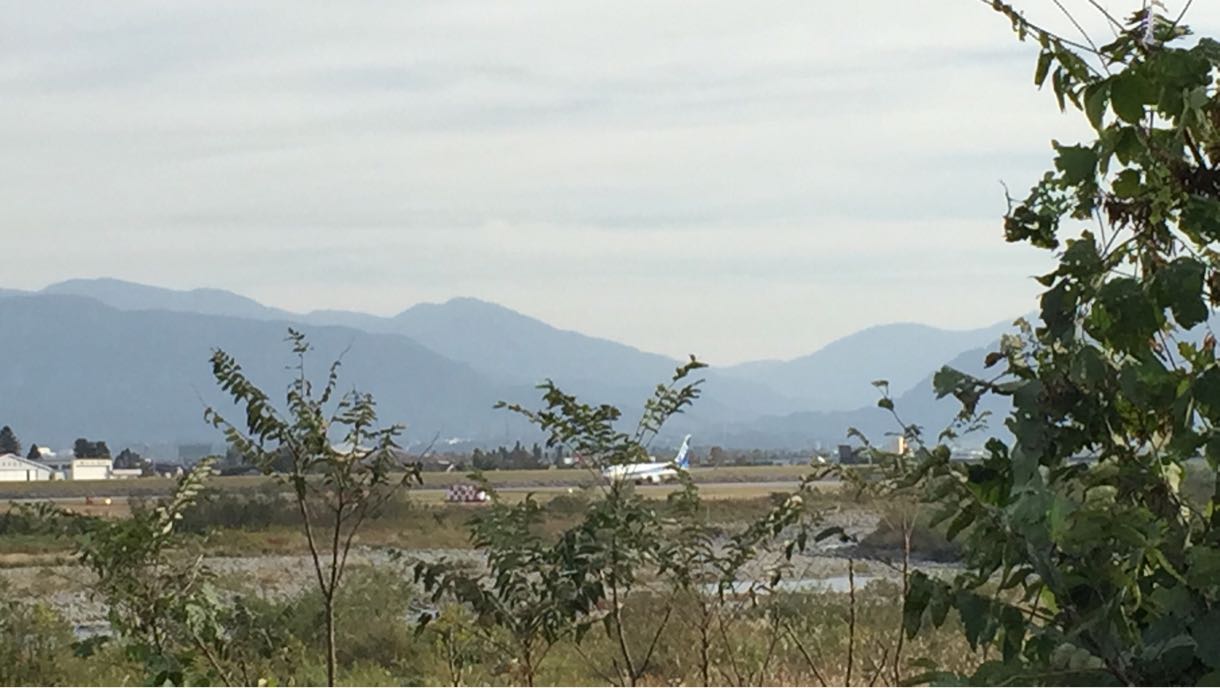 富山空港　天皇陛下の飛行機