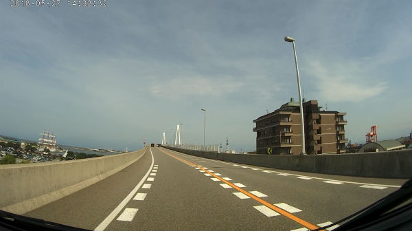 新湊大橋