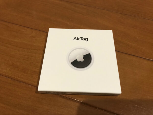 Apple AirTag 開封