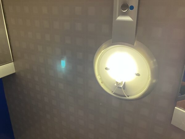 バスルームの照明G4口金